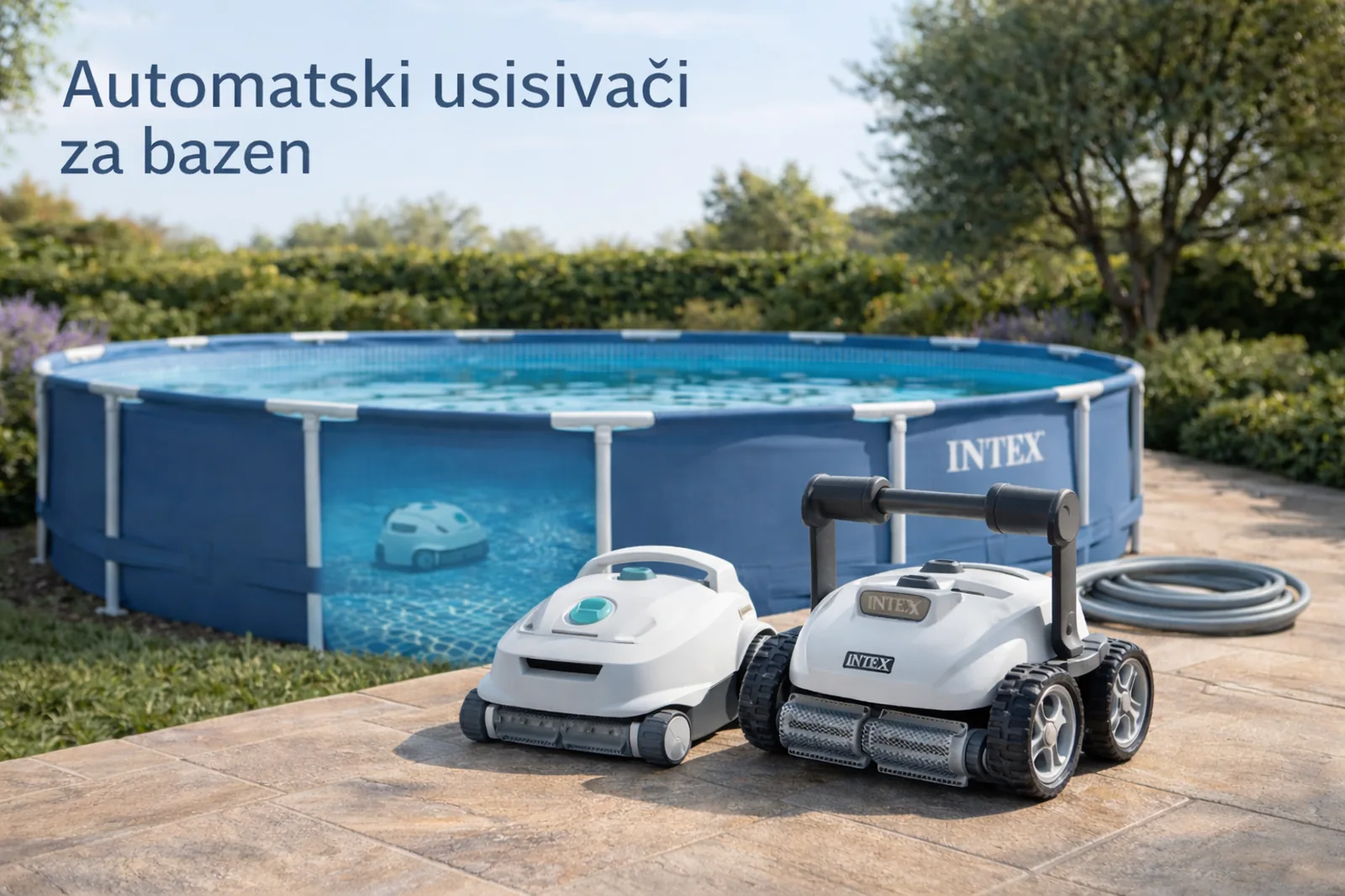 INTEX automatski usisivači za bazen pored montažnog bazena u uređenom dvorištu